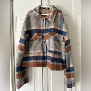 Cropped flannel jacket